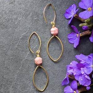 NWT Baizaar Pink Opal Drop Earrings